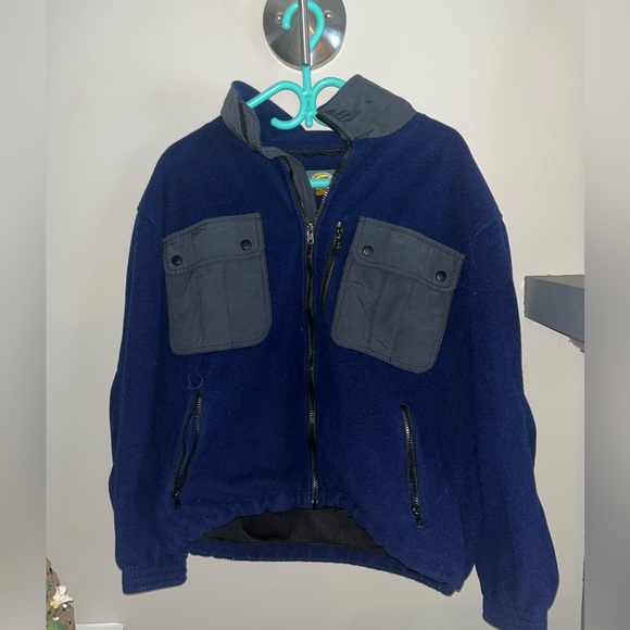 Cabelas fleece - Picture 1 of 3